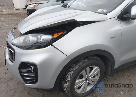 2019 Kia Sportage Lx z USA, uszkodzony, nr VIN KNDPMCAC7K7613854